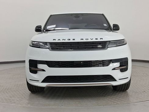 Used 2023 Land Rover Range Rover Sport SE Dynamic image 6