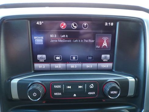 Used 2015 GMC Sierra 2500 SLE image 23