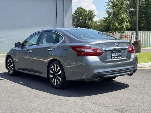 Used 2018 Nissan Altima 2.5 SL FWD image 22