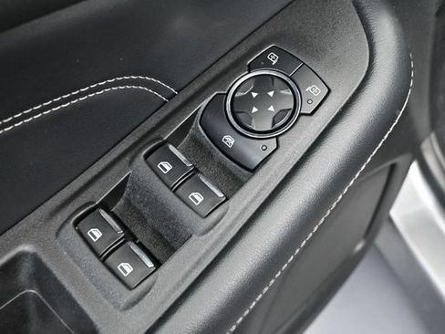 Used 2024 Ford Edge Titanium AWD/4WD image 19