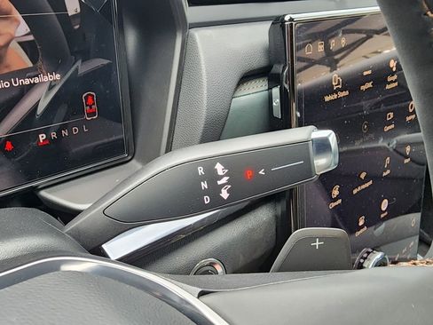 New 2026 GMC Terrain AT4 w/ Convenience Package III image 23