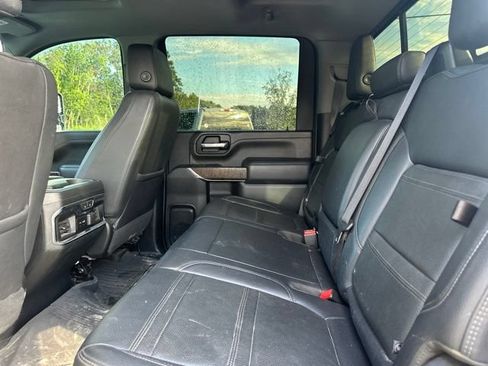 Used 2023 GMC Sierra 2500 Denali w/ Denali Ultimate Package AWD/4WD image 12