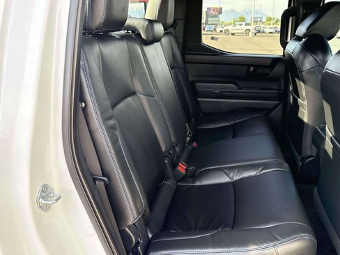 Used 2024 Toyota Tacoma SR5 AWD/4WD image 16