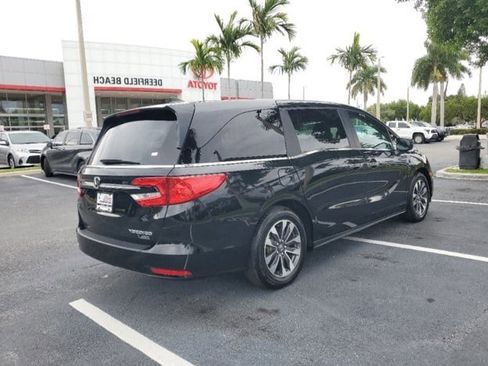 Used 2024 Honda Odyssey EX-L image 4
