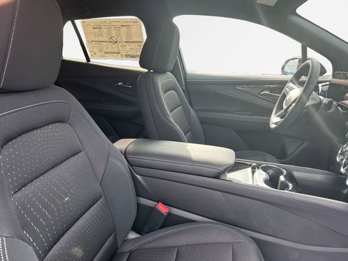 New 2025 Chevrolet Blazer EV LT image 26