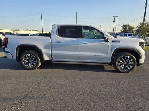 New 2026 GMC Sierra 1500 Denali image 4