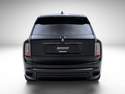 Used 2023 Rolls-Royce Cullinan Black Badge w/ Driver's Package AWD/4WD image 49