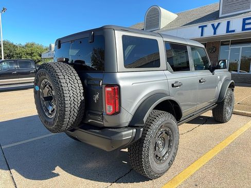 New 2025 Ford Bronco Big Bend w/ Black Diamond Package image 8