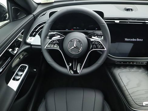 New 2026 Mercedes-Benz E 350 Sedan image 11