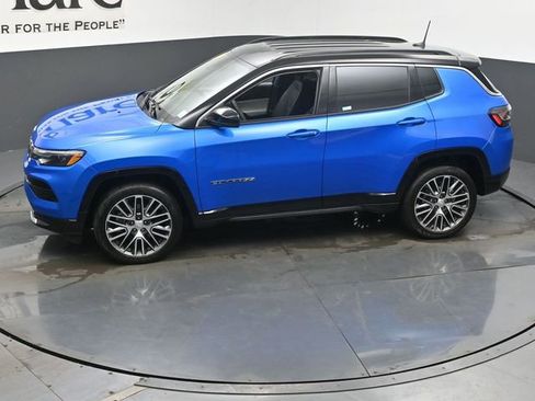 Used 2023 Jeep Compass Limited w/ Elite Group AWD/4WD image 57