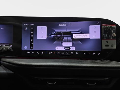 New 2026 Audi SQ5 Prestige image 23