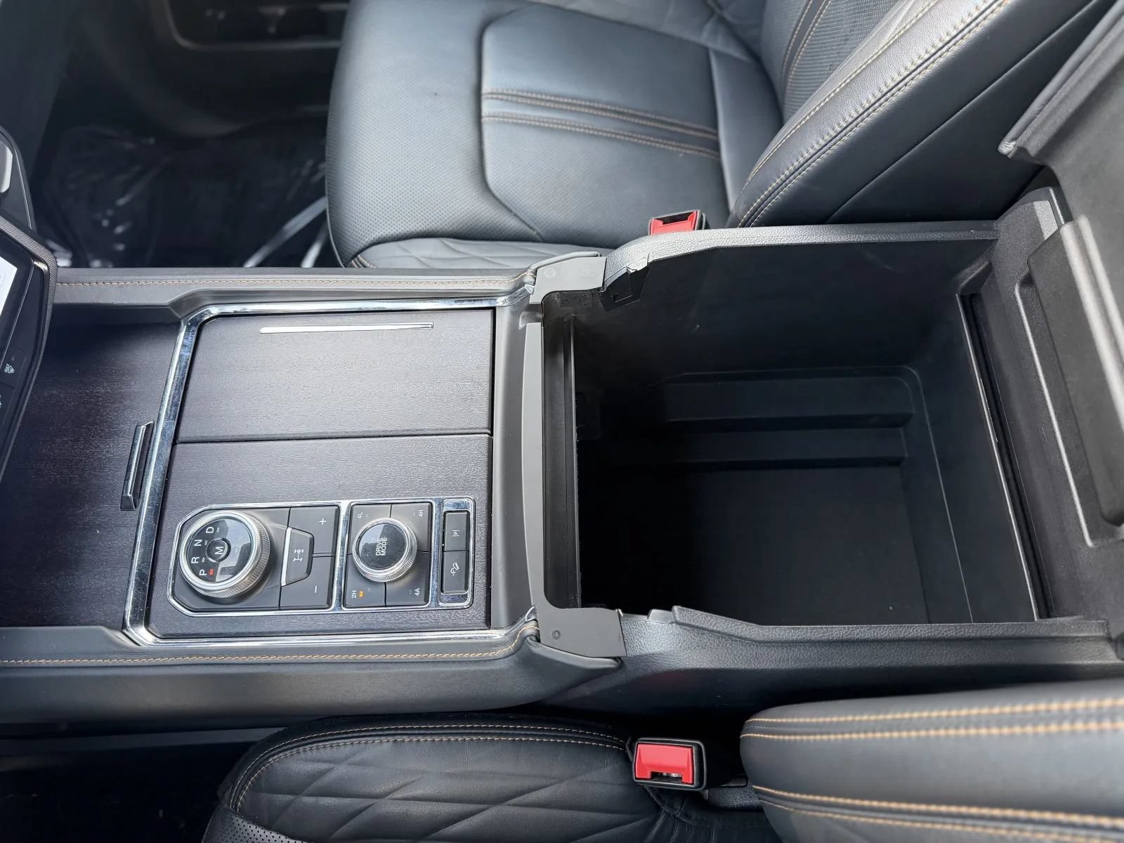 Used 2023 Ford Expedition Max Platinum AWD/4WD image 38