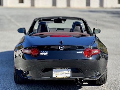 Used 2018 MAZDA MX-5 Miata Grand Touring image 19
