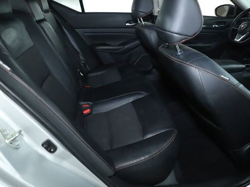 Used 2020 Nissan Altima 2.5 SR image 32