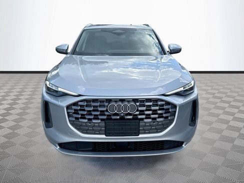 Used 2025 Audi Q5 Premium Plus AWD/4WD image 2