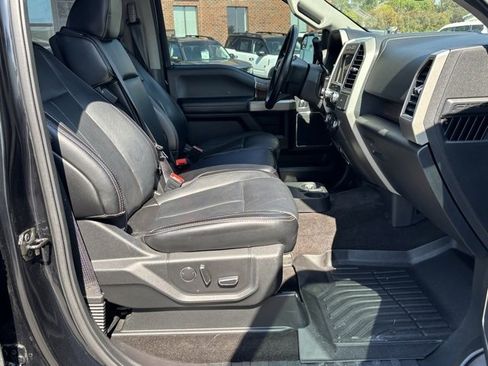 Used 2018 Ford F150 Lariat image 12