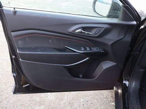 New 2026 Chevrolet Trax RS image 4