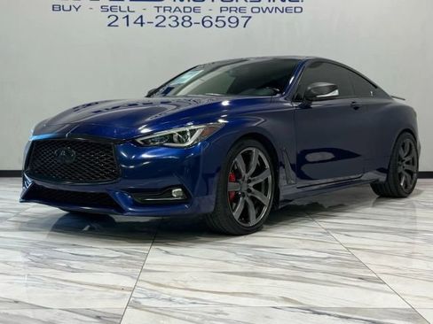 Used 2018 INFINITI Q60 Red Sport 400 w/ Sensory Package 3.0T Sport image 2