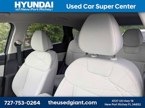 Used 2025 Hyundai Tucson Blue AWD/4WD image 3