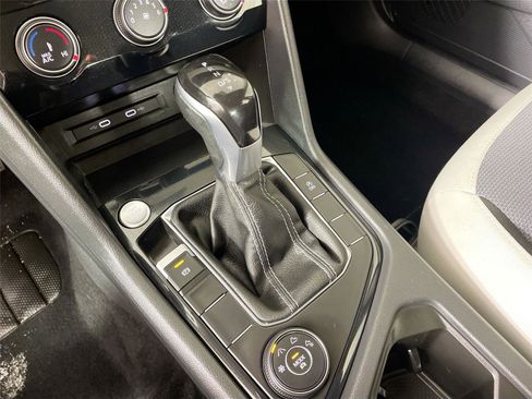 Used 2025 Volkswagen Taos S image 17