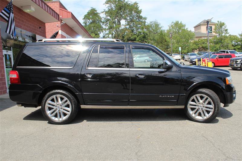 Used 2017 Ford Expedition EL Platinum AWD/4WD image 6