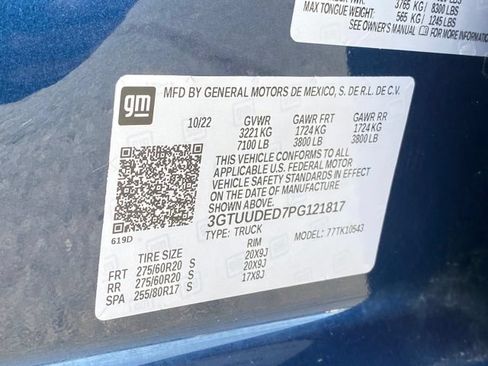 Used 2023 GMC Sierra 1500 SLT w/ SLT Premium Package AWD/4WD image 26