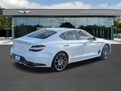 Used 2026 Genesis G70 2.5T Prestige image 7