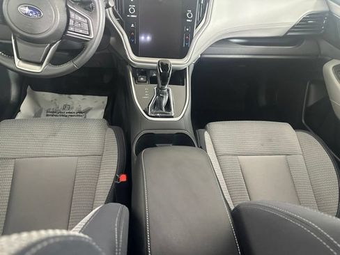 Used 2025 Subaru Outback Premium AWD/4WD image 22