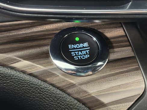 Certified 2020 Ford Explorer Limited image 23