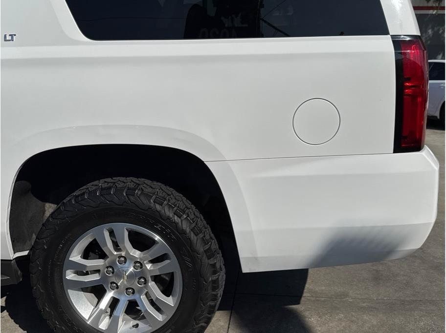 Used 2019 Chevrolet Suburban LT AWD/4WD image 51