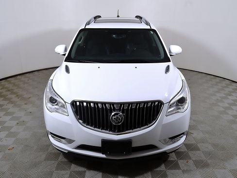 Used 2017 Buick Enclave Leather FWD image 5