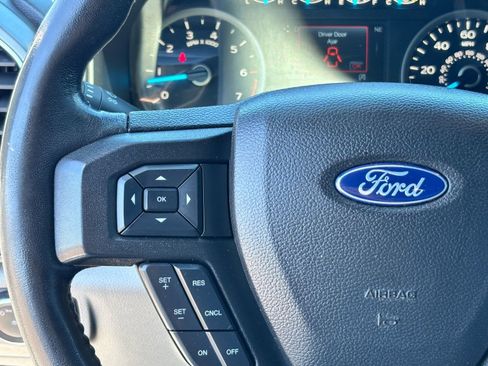 Used 2020 Ford F150 XLT w/ Equipment Group 302A Luxury RWD image 19