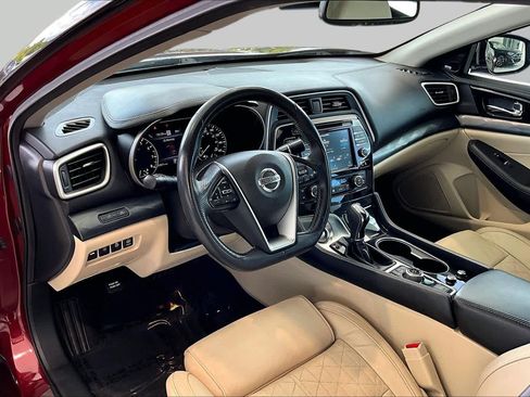 Used 2021 Nissan Maxima Platinum w/ Sport Mat Group FWD image 19