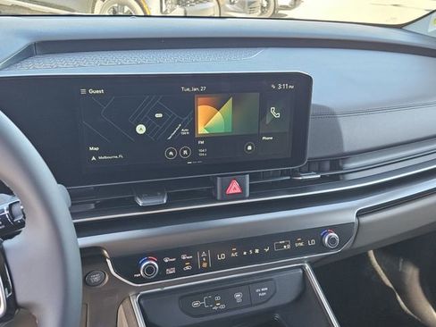 New 2026 Kia Carnival image 23