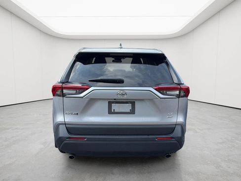 Used 2024 Toyota RAV4 LE AWD/4WD image 6