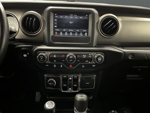 Used 2020 Jeep Wrangler Unlimited Sport S image 7