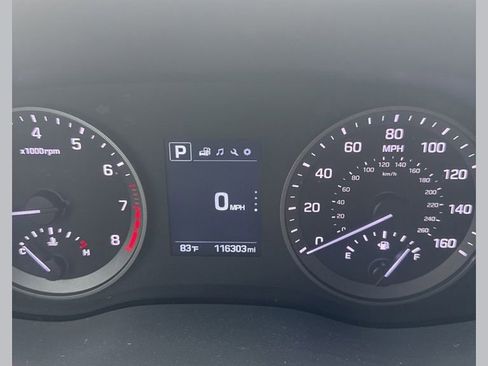 Used 2017 Hyundai Tucson SE FWD image 1
