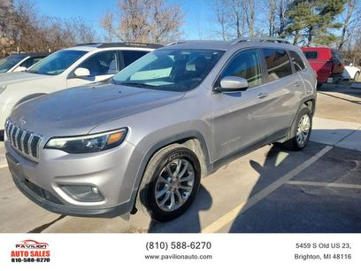 Used 2019 Jeep Cherokee Latitude w/ Popular Appearance Group