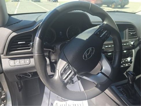 Used 2020 Hyundai Elantra Value Edition w/ Cargo Package (C1) FWD image 6