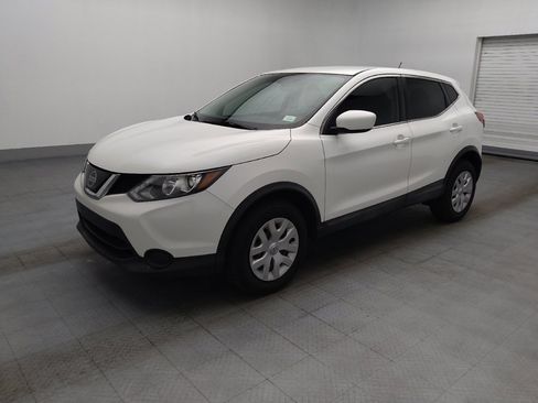 Used 2019 Nissan Rogue Sport S AWD/4WD image 2