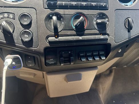 Used 2008 Ford F450 XL AWD/4WD image 13