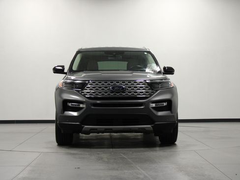 Used 2023 Ford Explorer Limited w/ Equipment Group 301A RWD image 9
