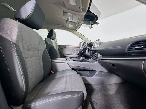 Used 2023 Nissan Rogue SV AWD/4WD image 30