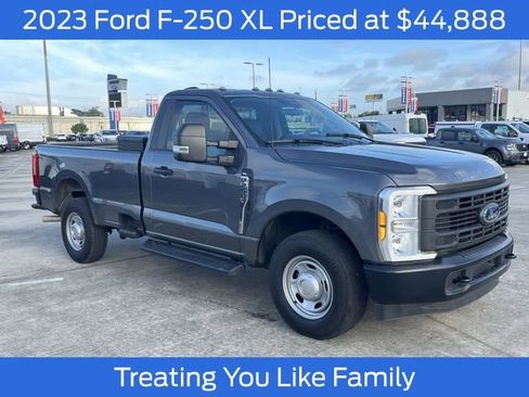 Used 2023 Ford F250 XL RWD image 1