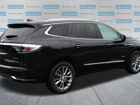 Used 2022 Buick Enclave Avenir AWD/4WD image 6