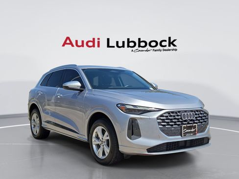 Certified 2025 Audi Q5 Premium w/ Convenience Package AWD/4WD image 1