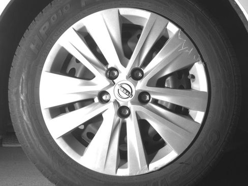 Used 2025 Nissan Sentra S FWD image 13
