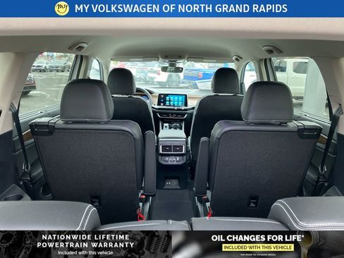 New 2026 Volkswagen Atlas SE image 24