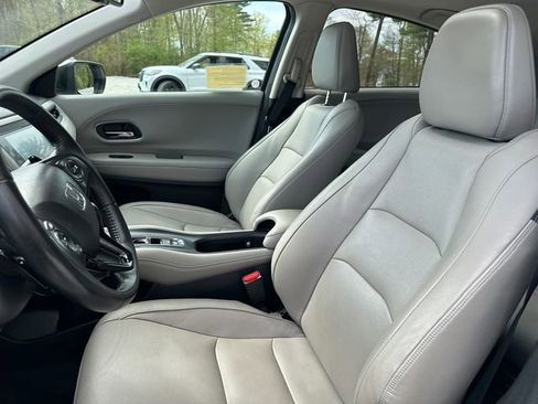 Used 2020 Honda HR-V EX-L image 44