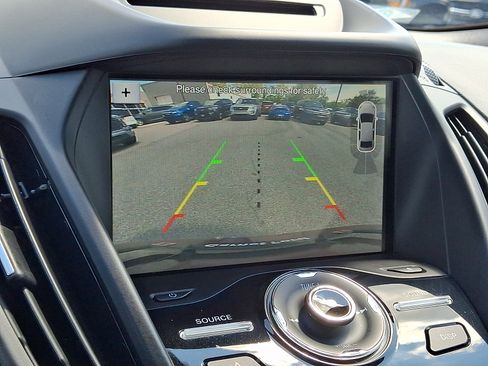 Used 2018 Ford Escape Titanium AWD/4WD image 22